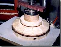 AshBand20_small.jpg (12798 bytes)