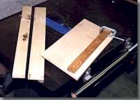 AshBand2_small.jpg (12011 bytes)