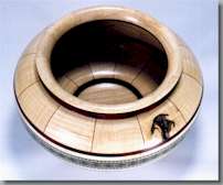 AshBand32_small.jpg (11789 bytes)