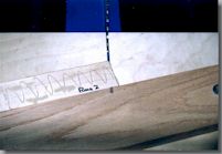 Segment glue 3.jpg (48618 bytes)